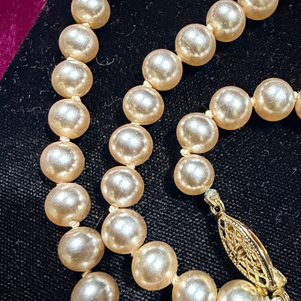 Elegant 23” Golden-White Knotted Glass Pearl Necklace